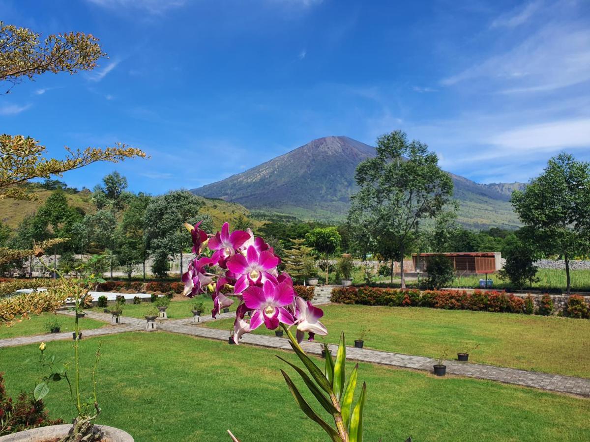 Nusantara Hotel Sembalun Sembalunlawang Luaran gambar